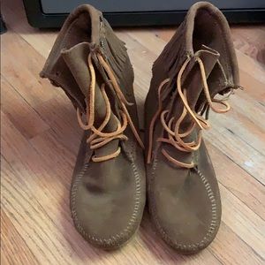 Minnetonka Moccasins
